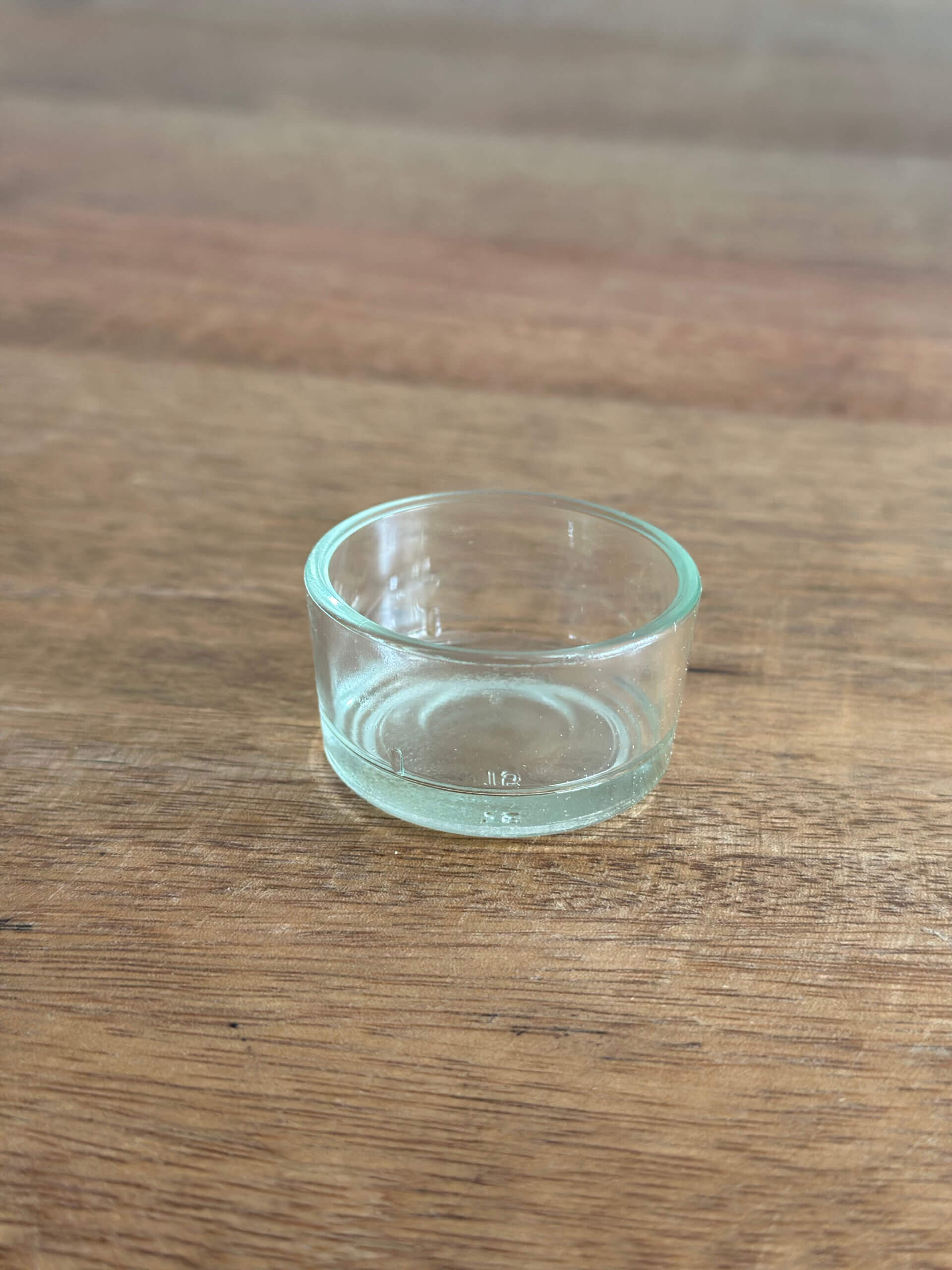 theelichtglas of glazen waxinelicht houder